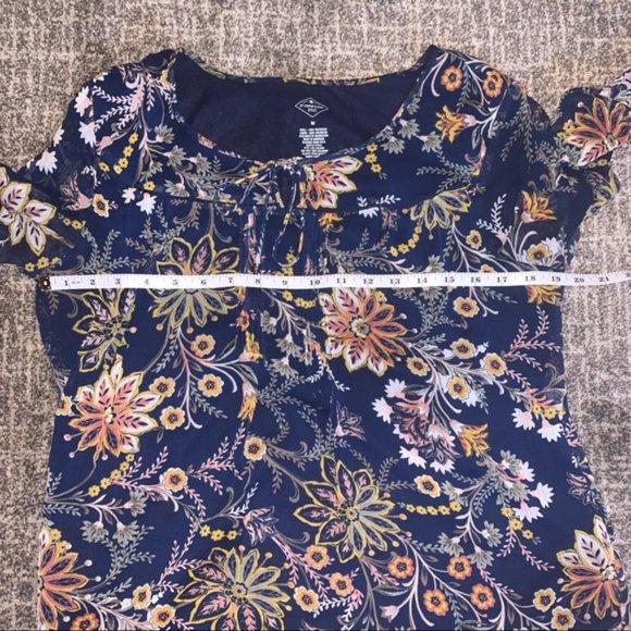 🍍St John’s Bay navy floral tie front fully lined shirt size M - Picture 7 of 8